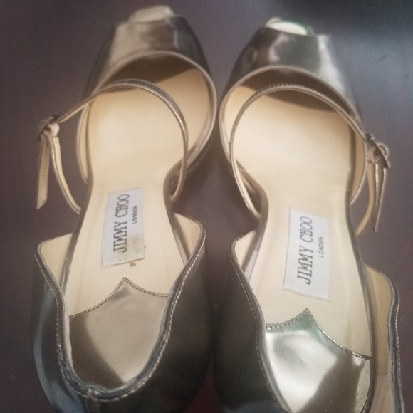 Shoes - Picture 5 of 8